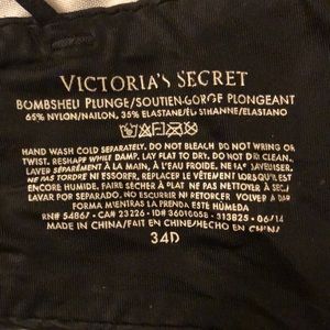 Victoria's Secret Intimates & Sleepwear - Black Bombshell plunge bra Victoria's Secret Intimates & Sleepwear - Black Bombshell plunge bra